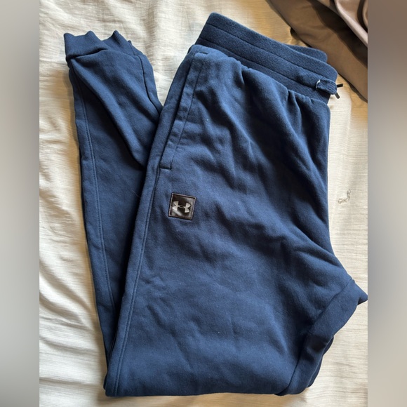 ✏️2/$30✏️ Under Armour Men's Blue Sweatpants/Joggers, Size Large - Picture 1 of 2